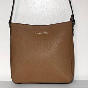 NWOT Michael Kors Jet Set Messenger Crossbody Bag